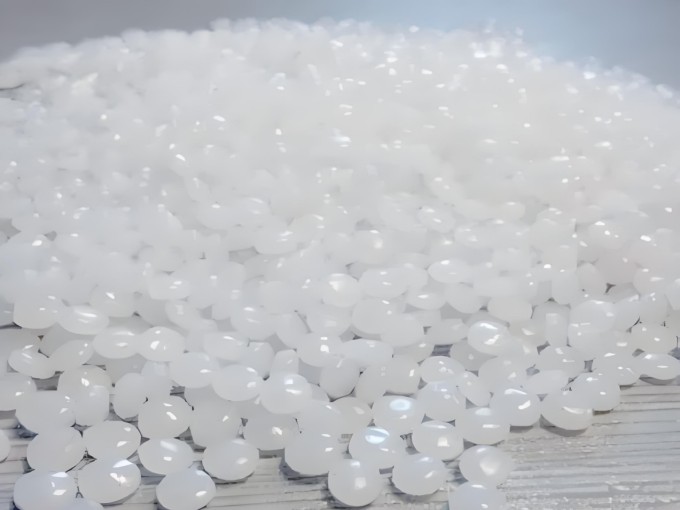 高密度ポリエチレン((HDPE)